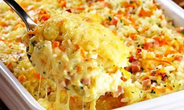 Rețetă de orez copt delicios cu șuncă și brânză