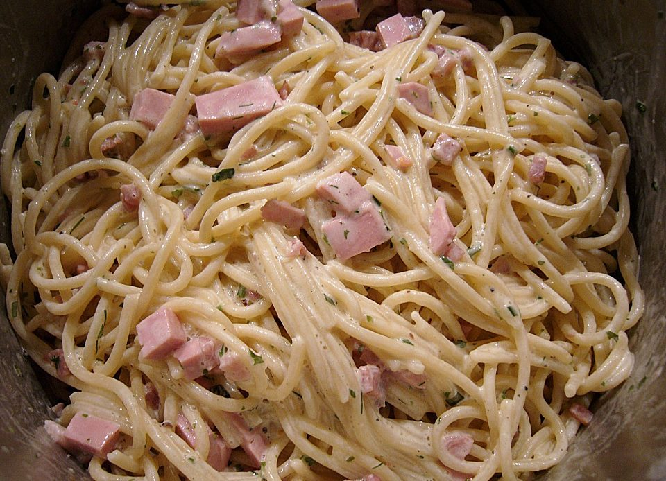 CEL MAI BUN SALAT DE SPAGHETTI