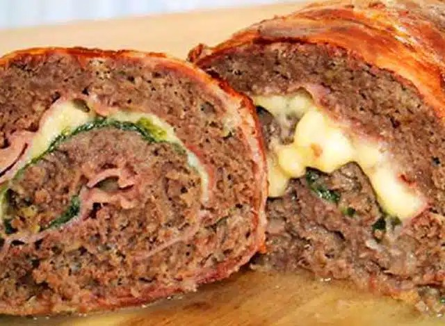 Ruladă din carne tocată cu puține ingrediente rețetă