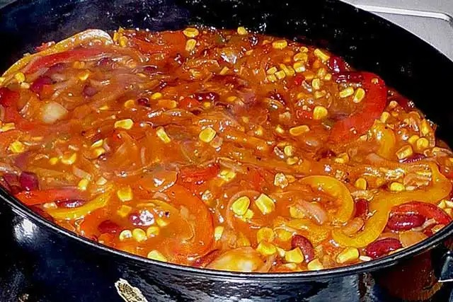 Rețetă de tigaie cu șnițel mexicană