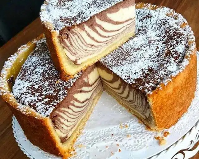 Rețetă de prăjitură cu cremă de brânză marmorată