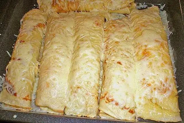 Clătite umplute cu carne tocată rețetă