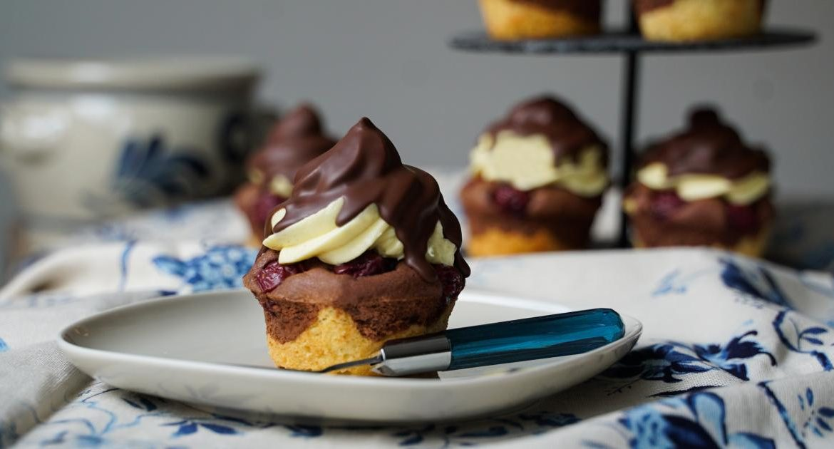 BRIOȘE „VALURILE DUNĂRII” – ATÂT DE UNICE, DELICIOASE ȘI DULCI