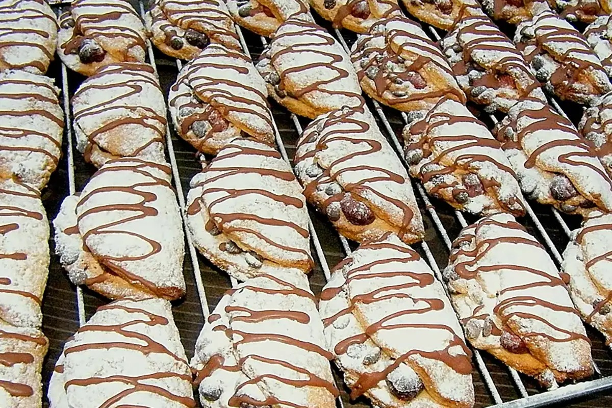 Rețetă de plăcinte cu nucă, mereu delicioase