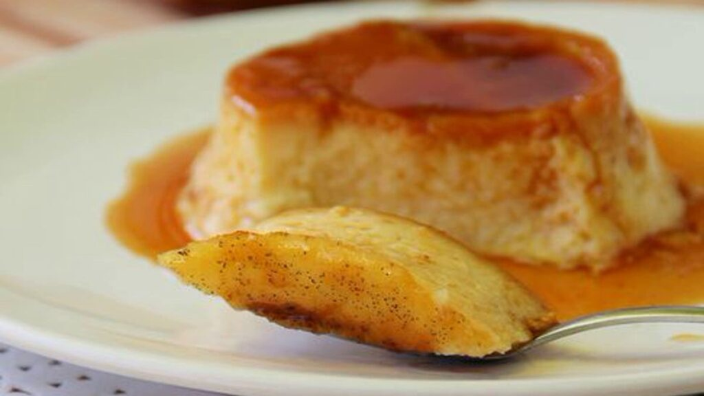 Cremă de caramel cu aromă de vanilie: un desert extraordinar
