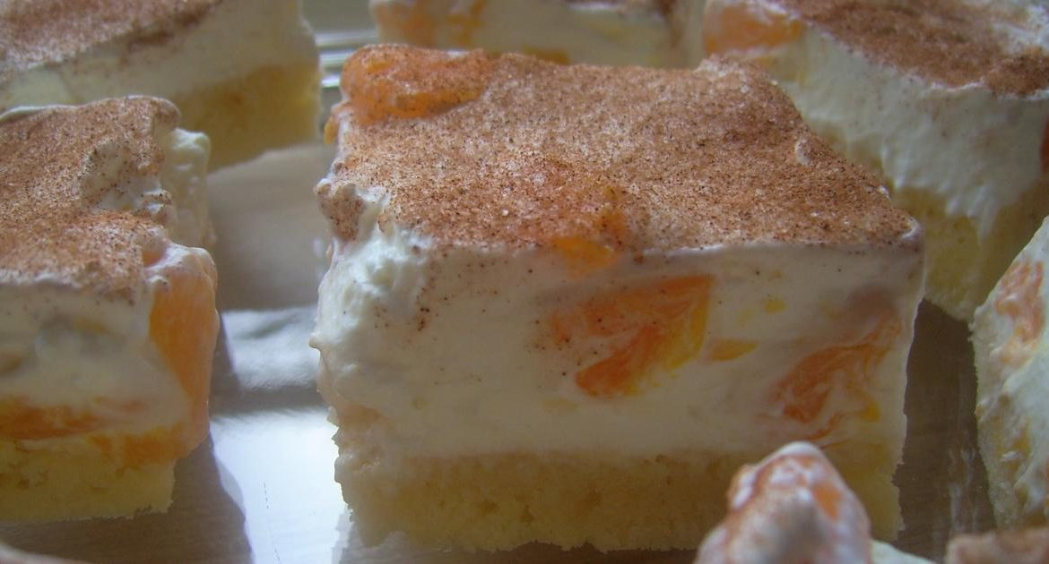 TORT DE FOI FRÂNDOSC CU SMÂNTÂNĂ ȘI MANDARINE