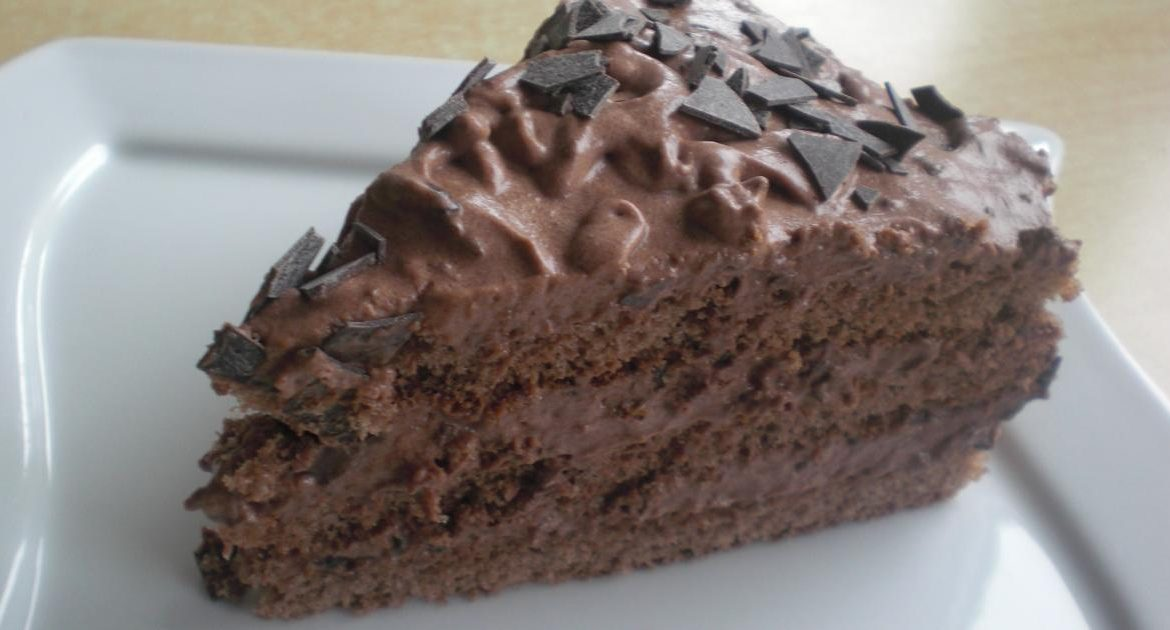 Tort rapid cu ciocolată și nuci