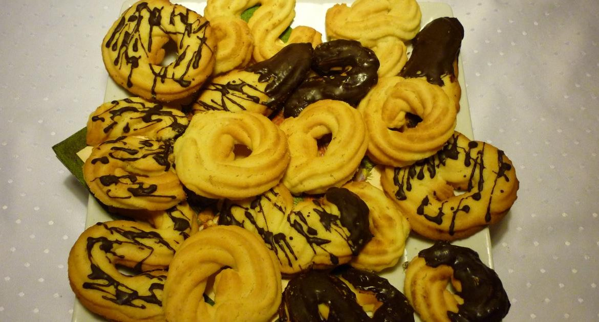 FURSECURI PRĂJITE ÎN CUPTORUL FLAVORWAVE