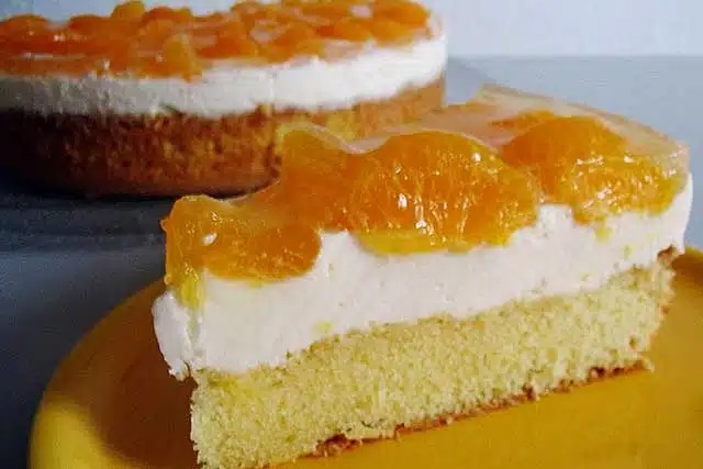 Rețetă de tort cu iaurt și mandarine