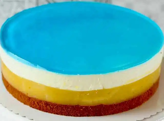 Tort Blue Hawaii: Rețetă de tort piscină