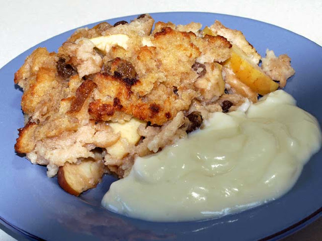 Budincă de mere / Budincă de pâine