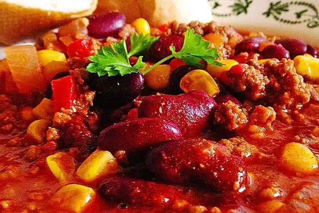Rețetă rapidă și picantă de Chili con Carne